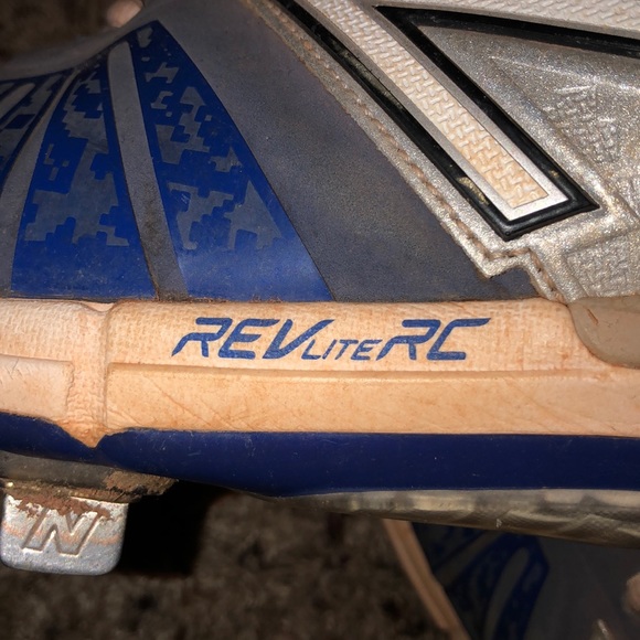 Men’s Metal New Balance Cleats (baseball softball) - Picture 5 of 8